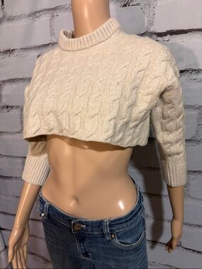 Babaton Super Crop Cream Sweater Size Small